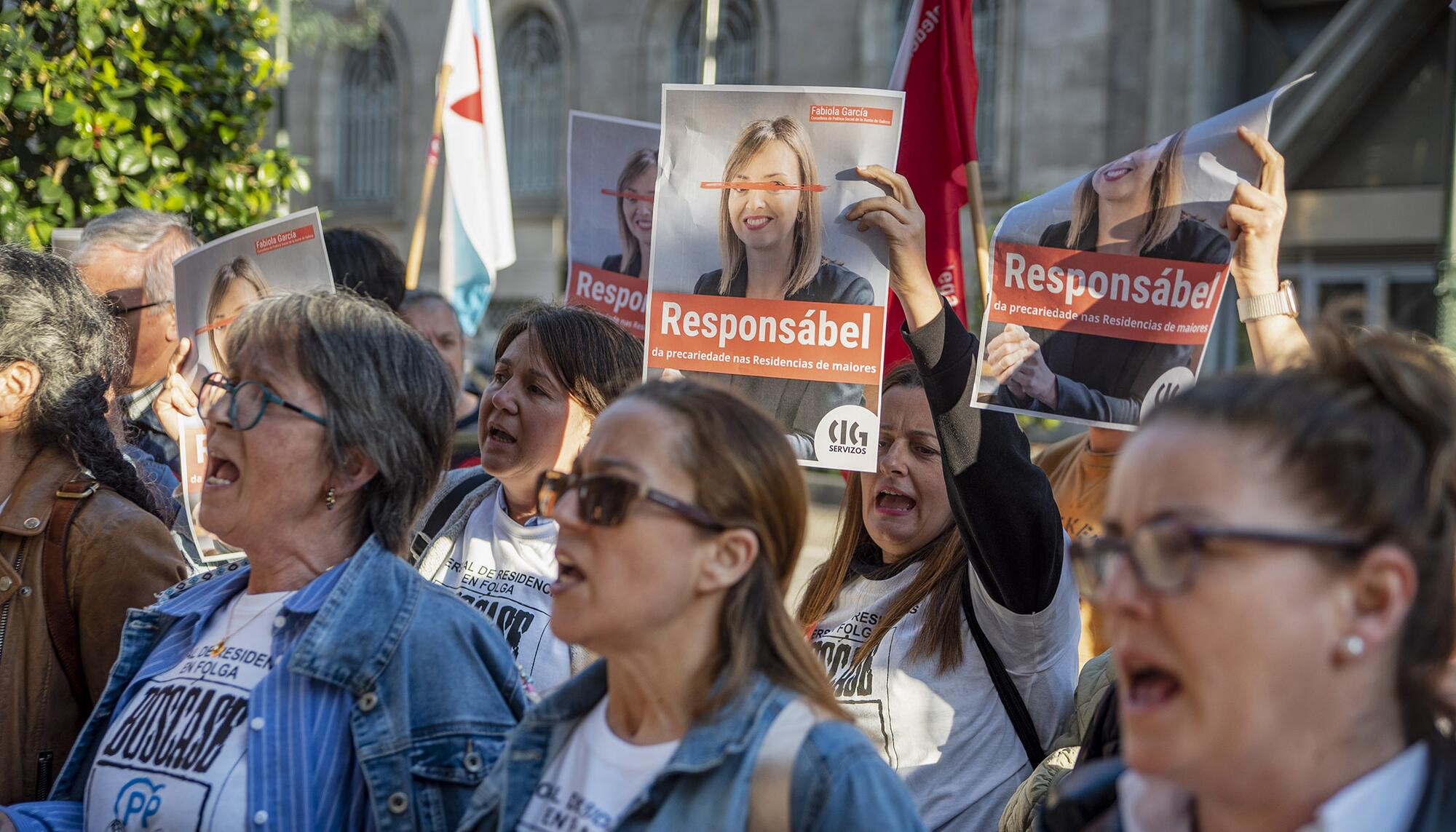 Escrache conselleira de política social Fabiola García y Feijoo Vigo - 5